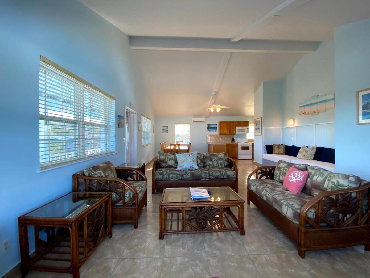 Hideaways Exuma Hotel George Town Exterior photo