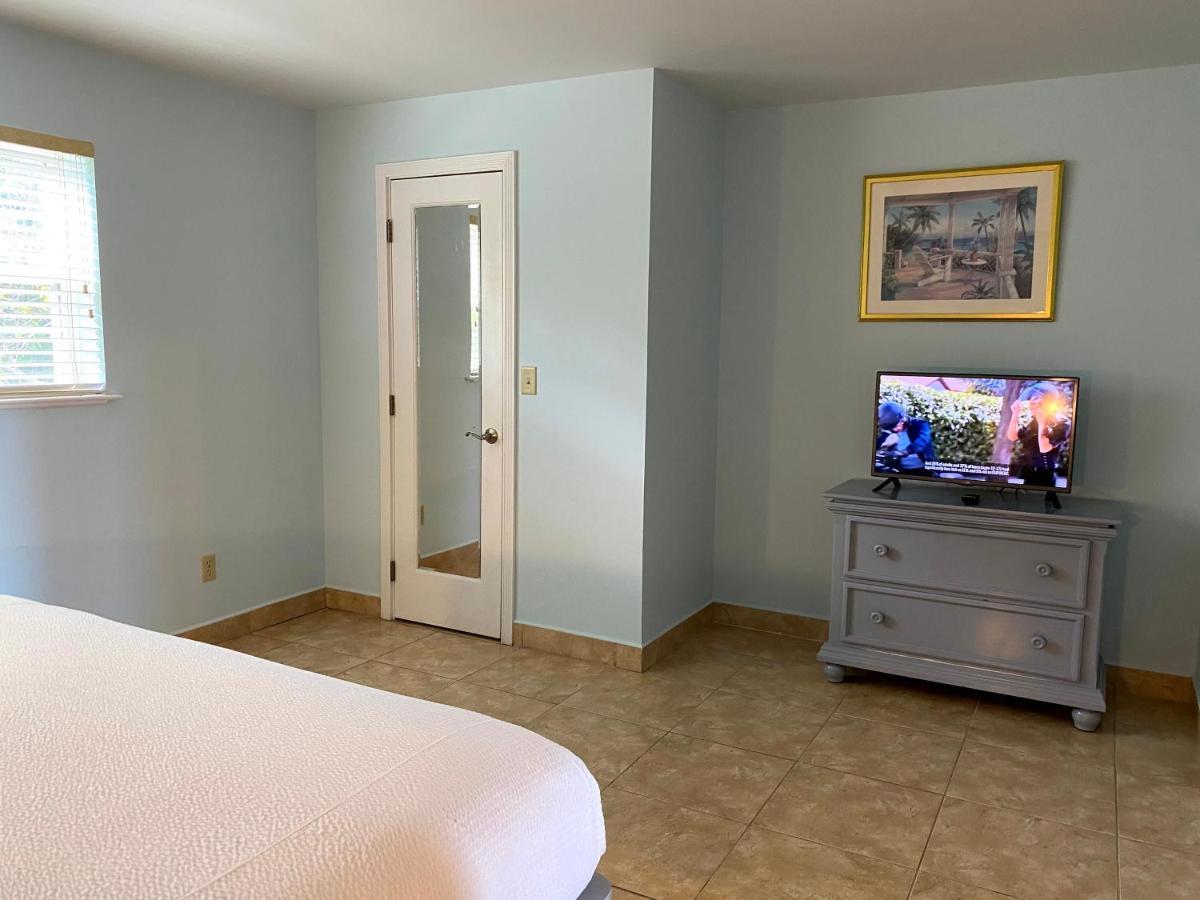 Hideaways Exuma Hotel George Town Exterior photo