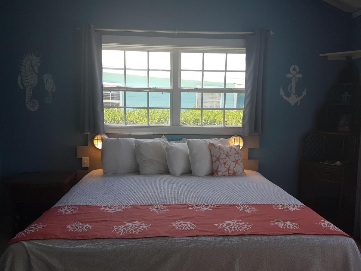 Hideaways Exuma Hotel George Town Exterior photo